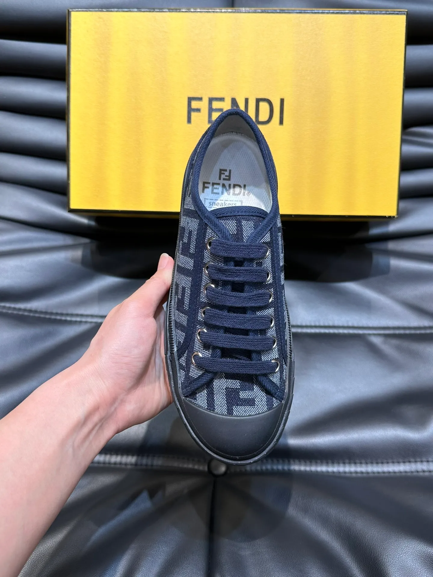 Men's men's shoes 💰420 [New style] 🍿🍿Fendi Fendi👫Couple style low-top canvas shoes, Fendi 2024 spring and summer new lace-up canvas shoes, upper FF jacquard fabric, decorated with same-color satin trim, soles FF carved decoration, soft elastic foot feel, perfect foot comfort! Size: 35-40 Male 38-45